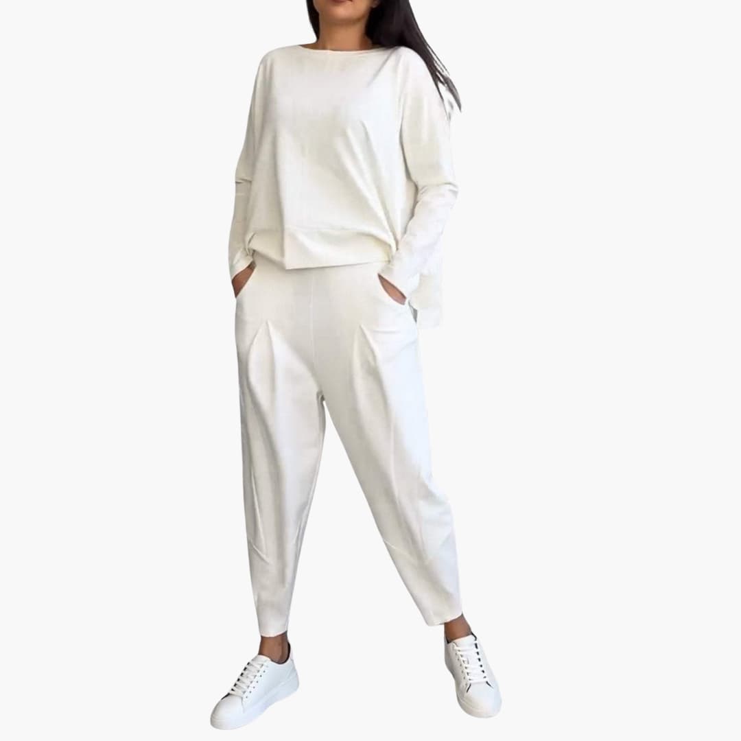 Thea | Two-Piece Round Neck Outfit