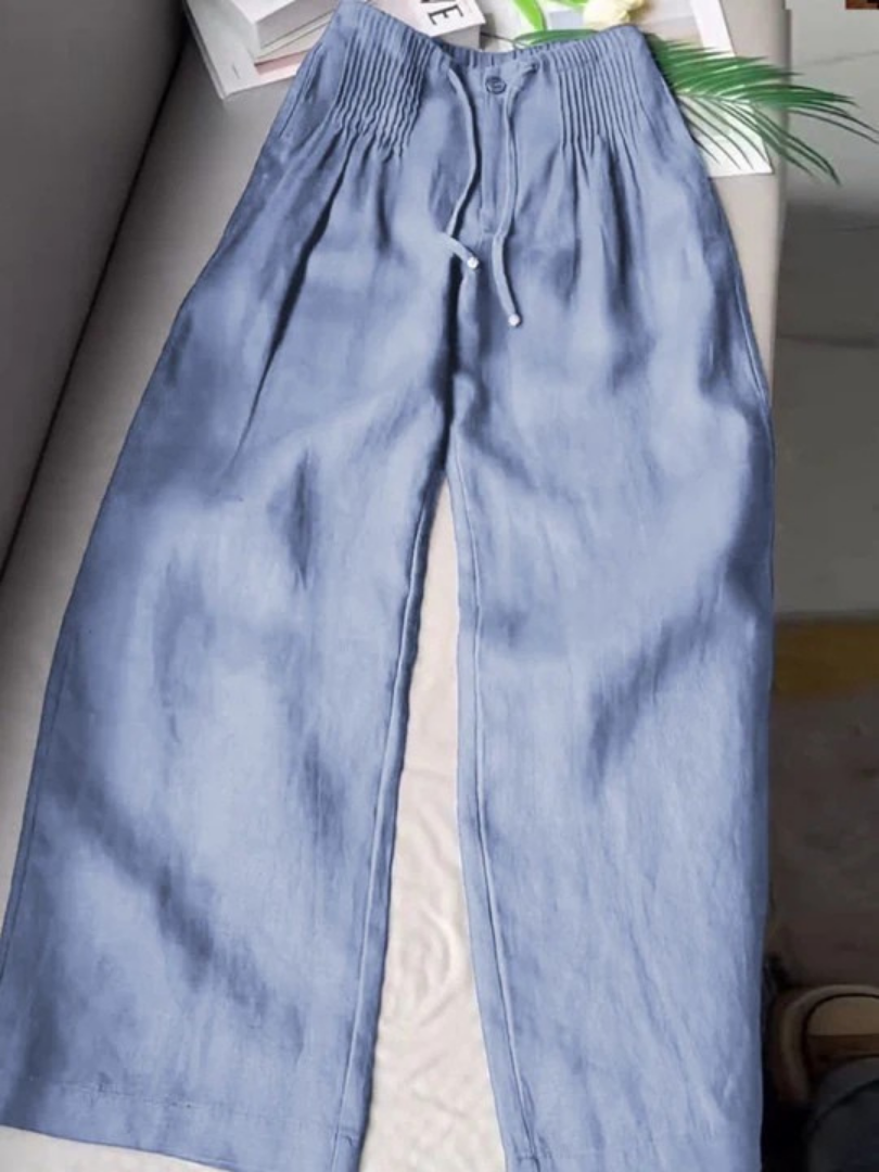 Leandra | Chic Relaxed Fit Trousers