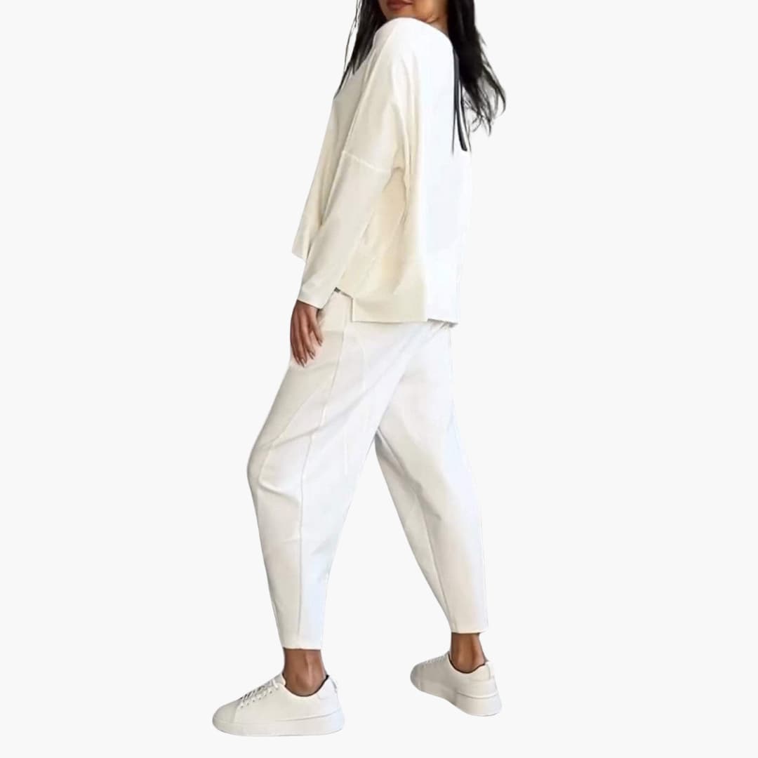 Thea | Two-Piece Round Neck Outfit