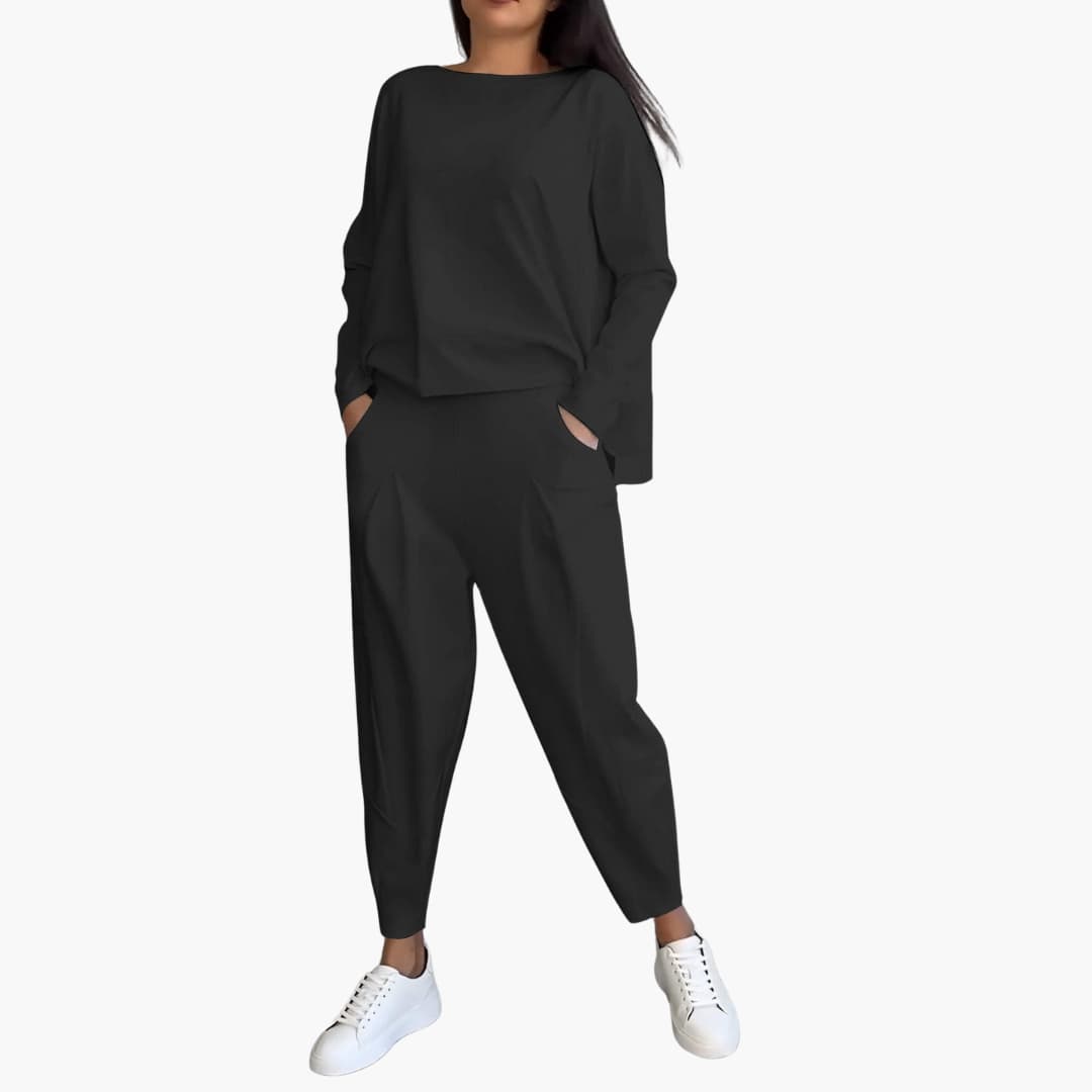Thea | Two-Piece Round Neck Outfit
