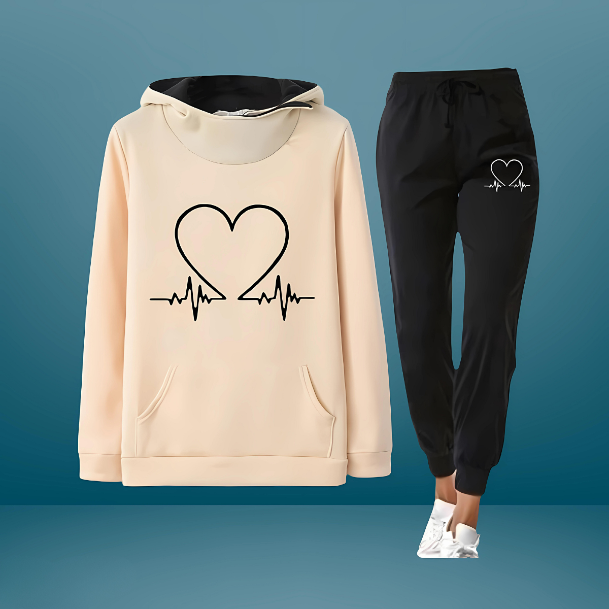 Heartbeat | Comfy two-piece sweatsuit for everyday wear
