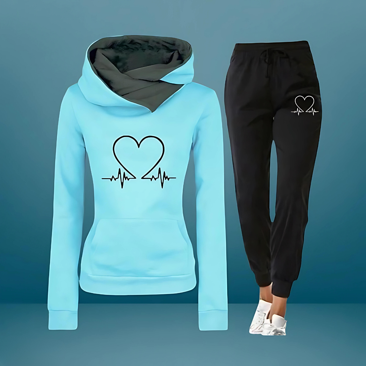 Heartbeat | Comfy two-piece sweatsuit for everyday wear