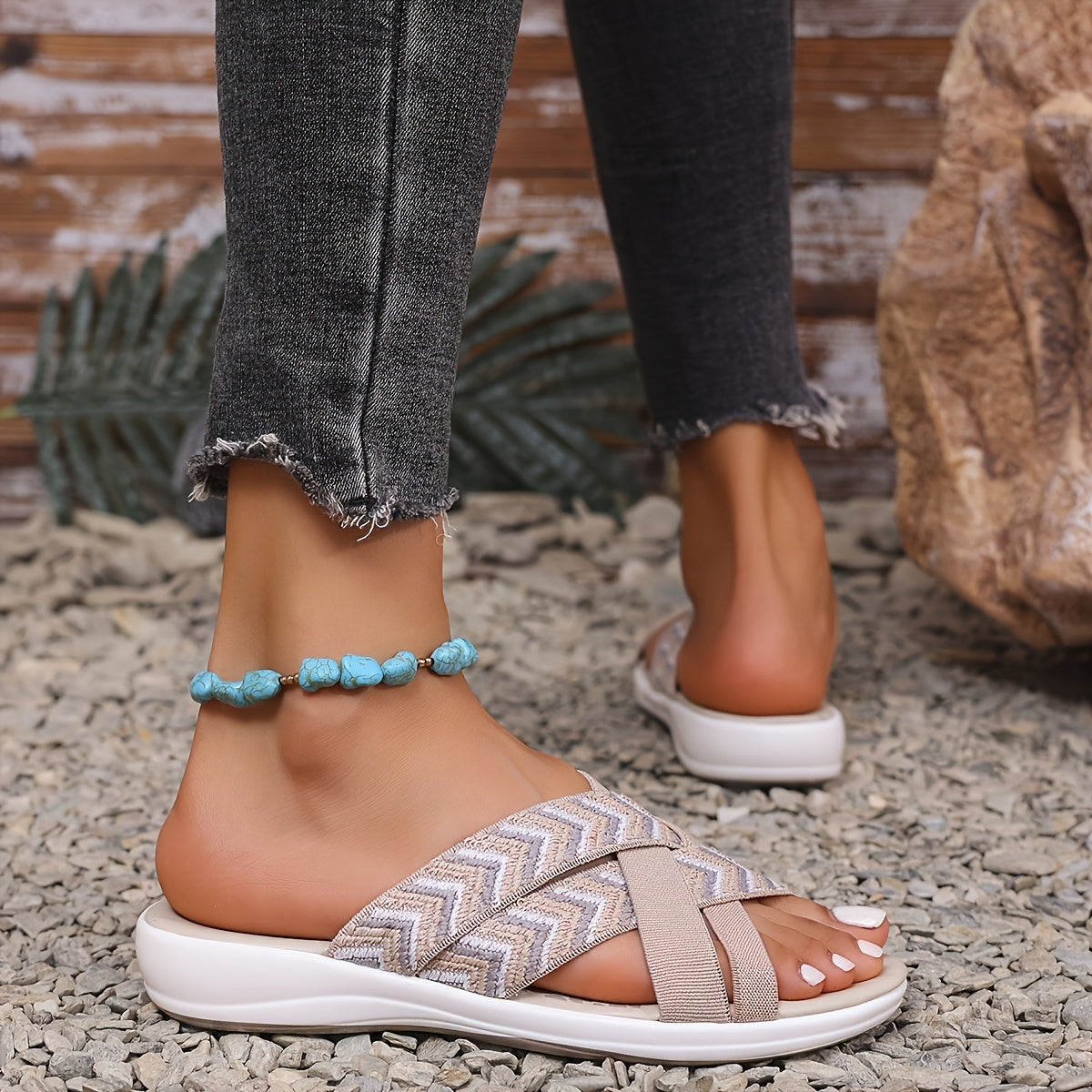 Aloise | Cozy Walking Sandals for All-Day Comfort