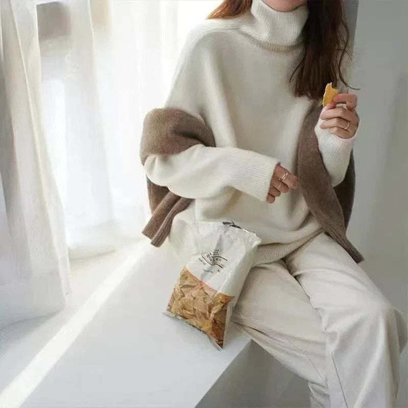 Larine | Cozy Turtleneck Knitwear