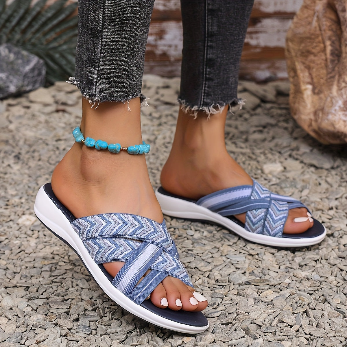 Aloise | Cozy Walking Sandals for All-Day Comfort