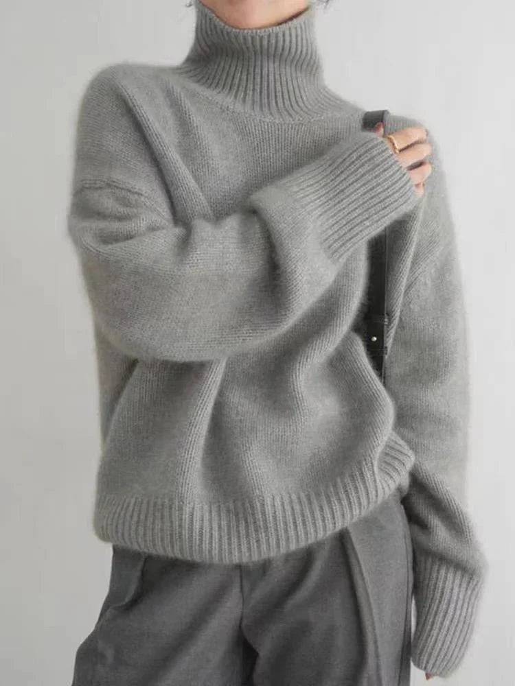 Larine | Cozy Turtleneck Knitwear