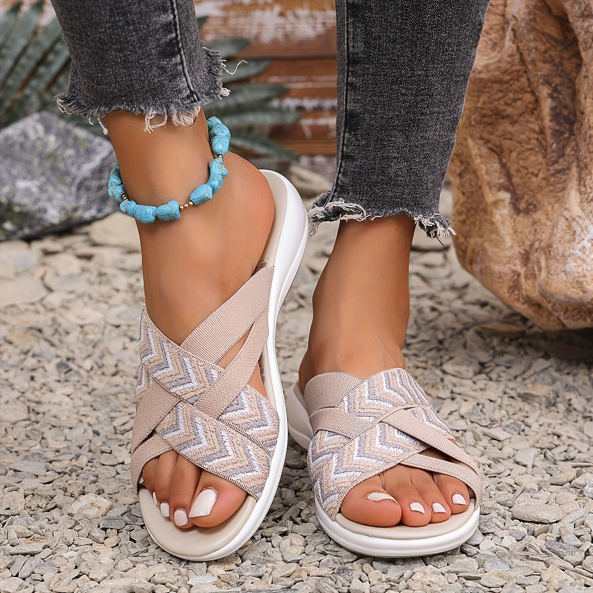 Aloise | Cozy Walking Sandals for All-Day Comfort
