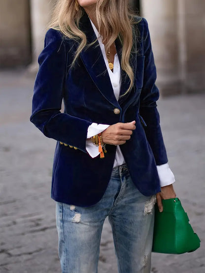 Isla | Sophisticated Velvet Blazer