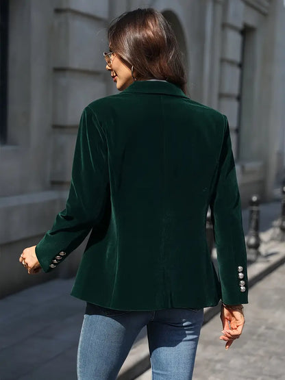 Isla | Sophisticated Velvet Blazer
